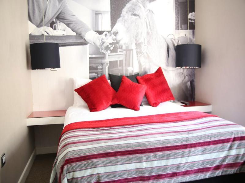 Hotel Old Ship Hackney Londra